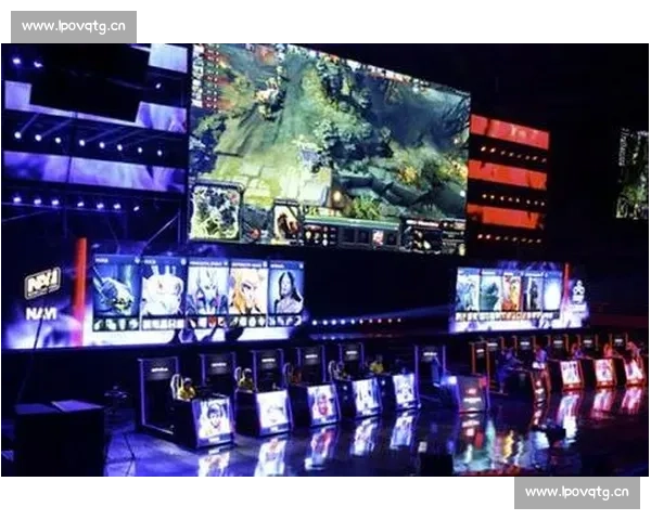 高校电竞热潮再升级全国吃鸡争霸赛燃爆青春激情决战巅峰舞台